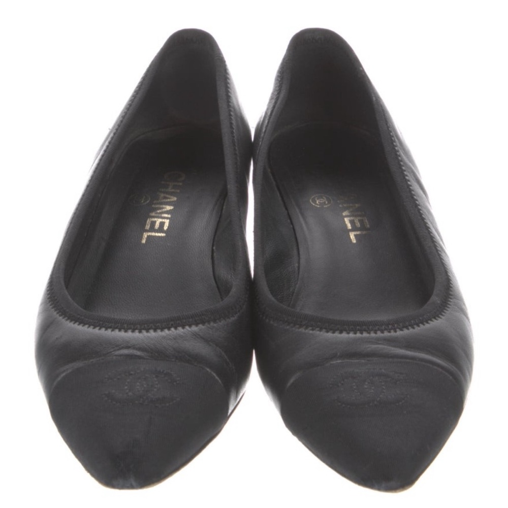 CHANEL Black Leather Flats Women's Size: 7.5 | IT 37.5
